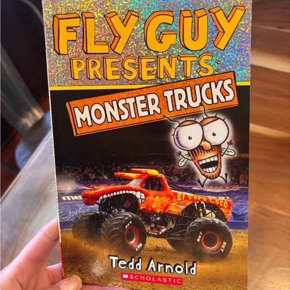 Fly Guy Book Set by Tedd Arnold - Colorful Collection - Picture 5 of 10